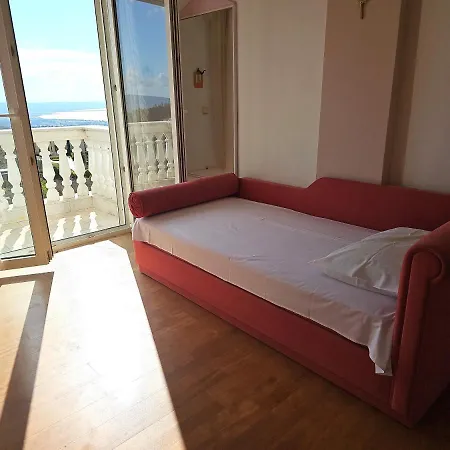 Villa Escape To Panorama And Enjoy The Classic Charm With Stunning Sea Views *